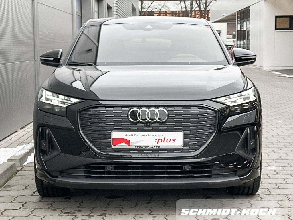 Audi Q4 e-tron 2023