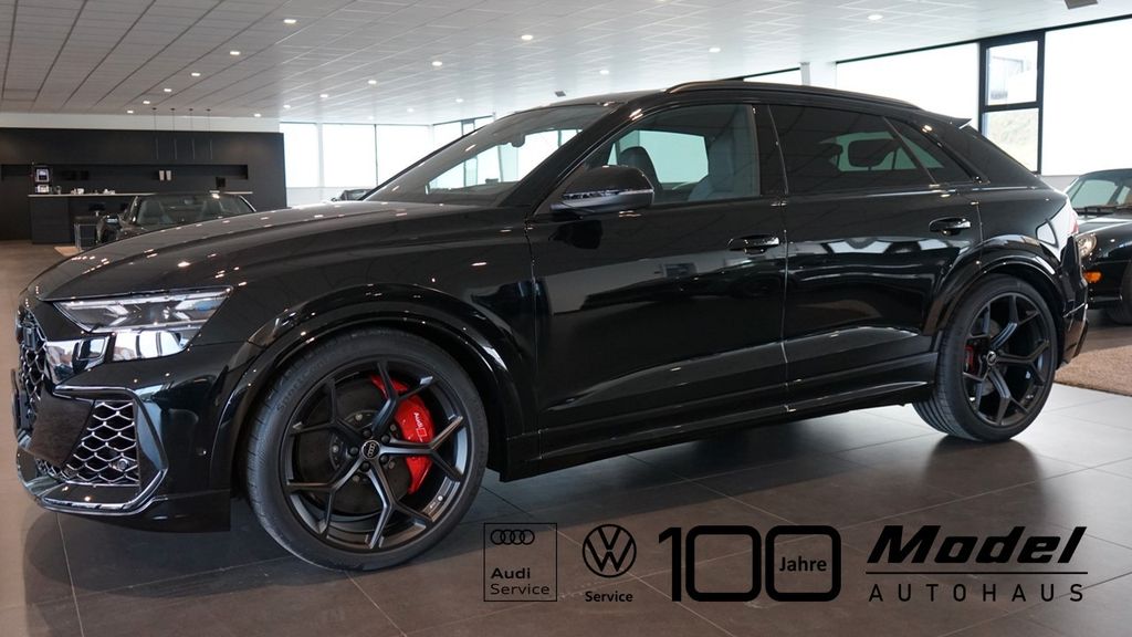 Audi RSQ8 2025
