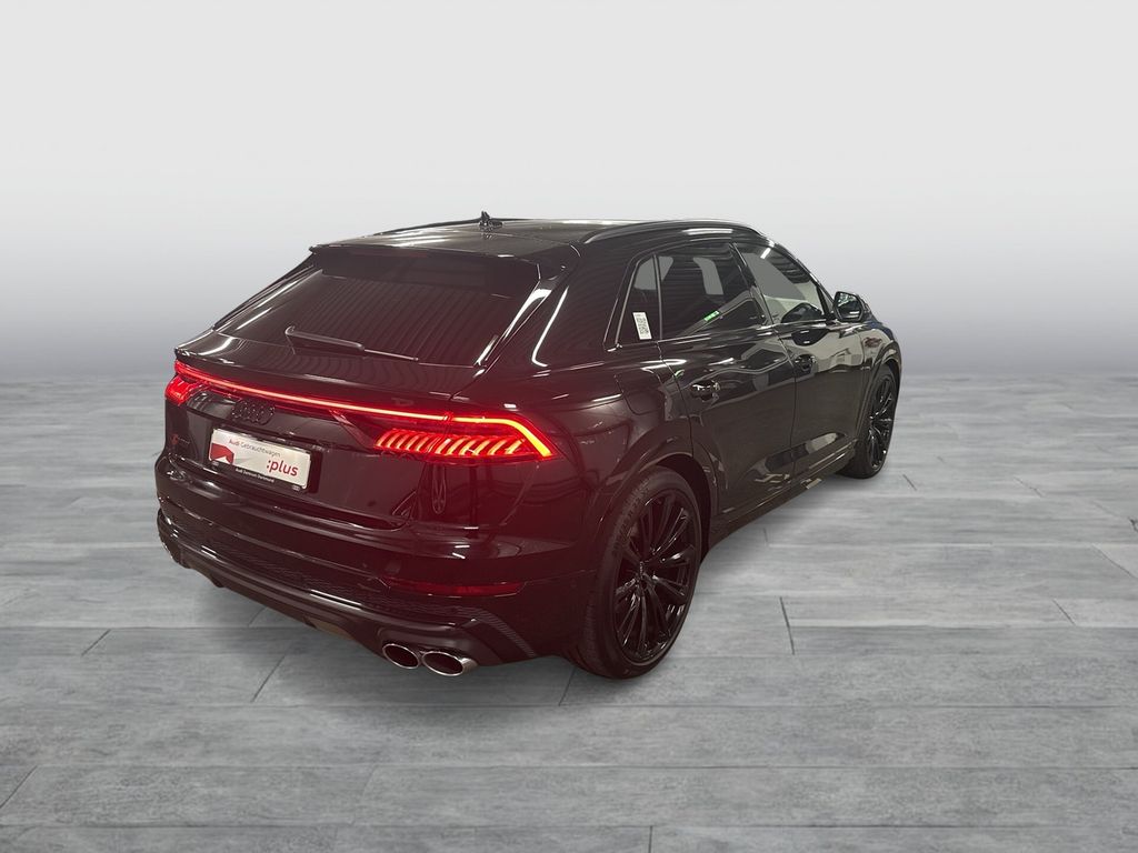 Audi SQ8 2022