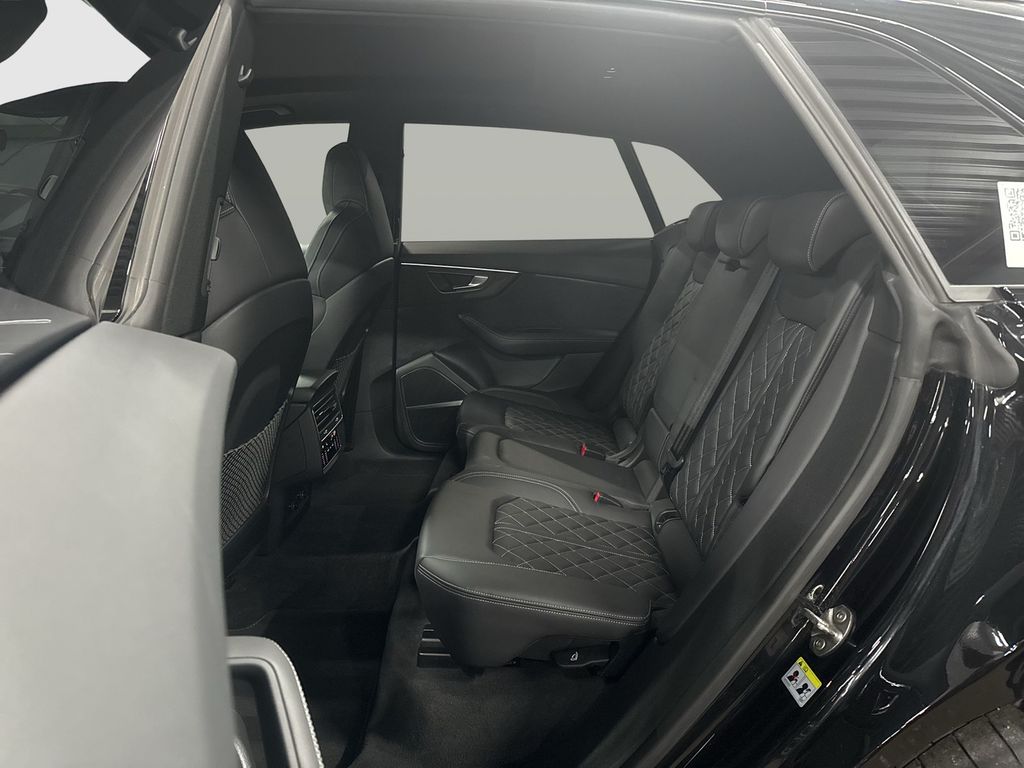 Audi SQ8 2022