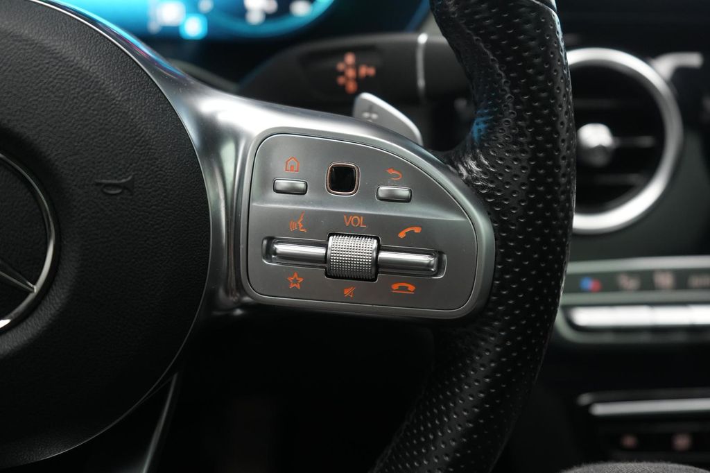 Mercedes-Benz GLC 300 2022