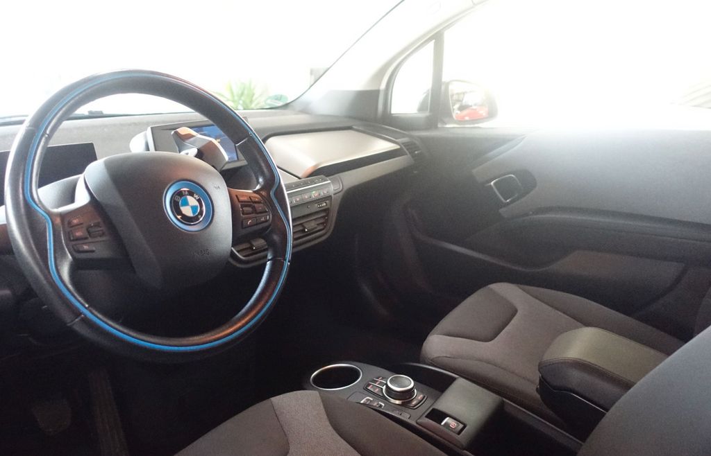 BMW i3 2020