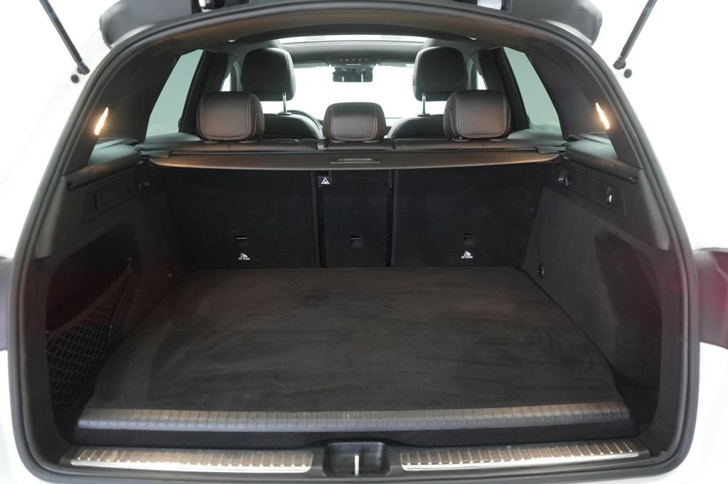 Mercedes-Benz GLC 300 2022