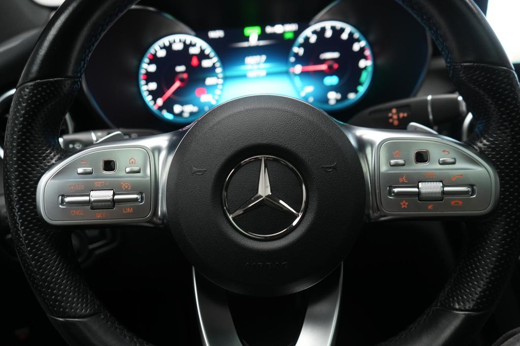 Mercedes-Benz GLC 300 2022