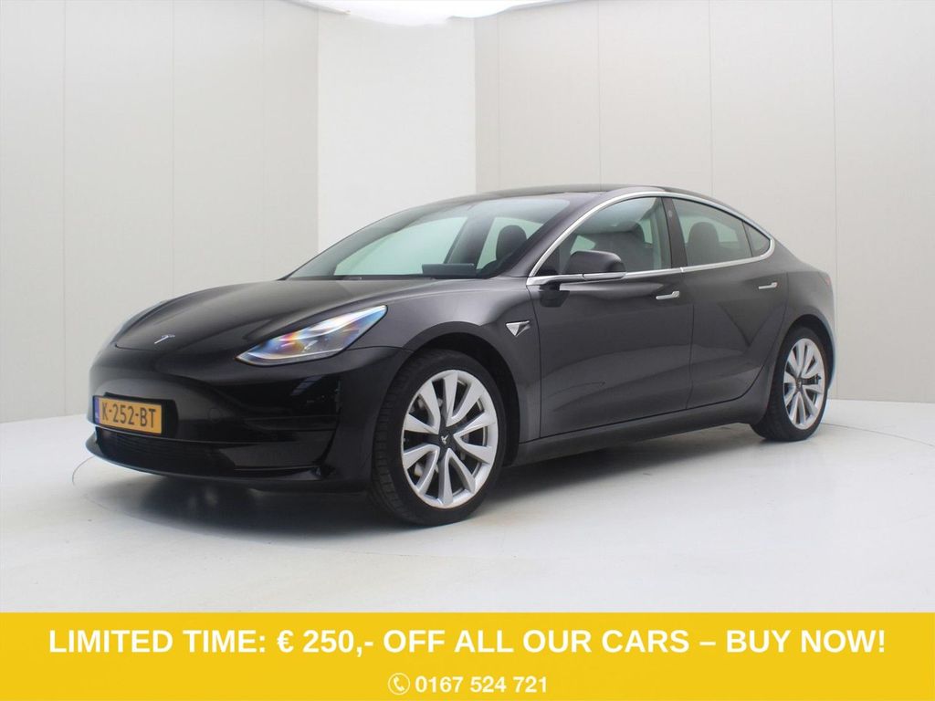 Tesla Model 3 2020