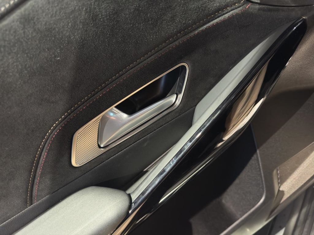 DS Automobiles DS7 (Crossback)