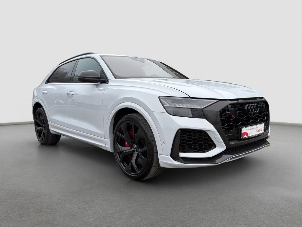 Audi RSQ8 2024