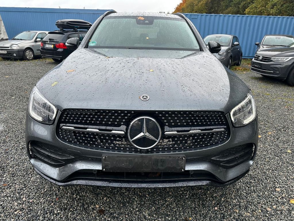 Mercedes-Benz GLC 300 2022