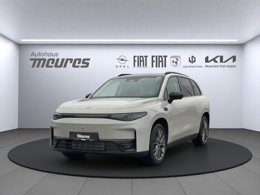 Leapmotor C10