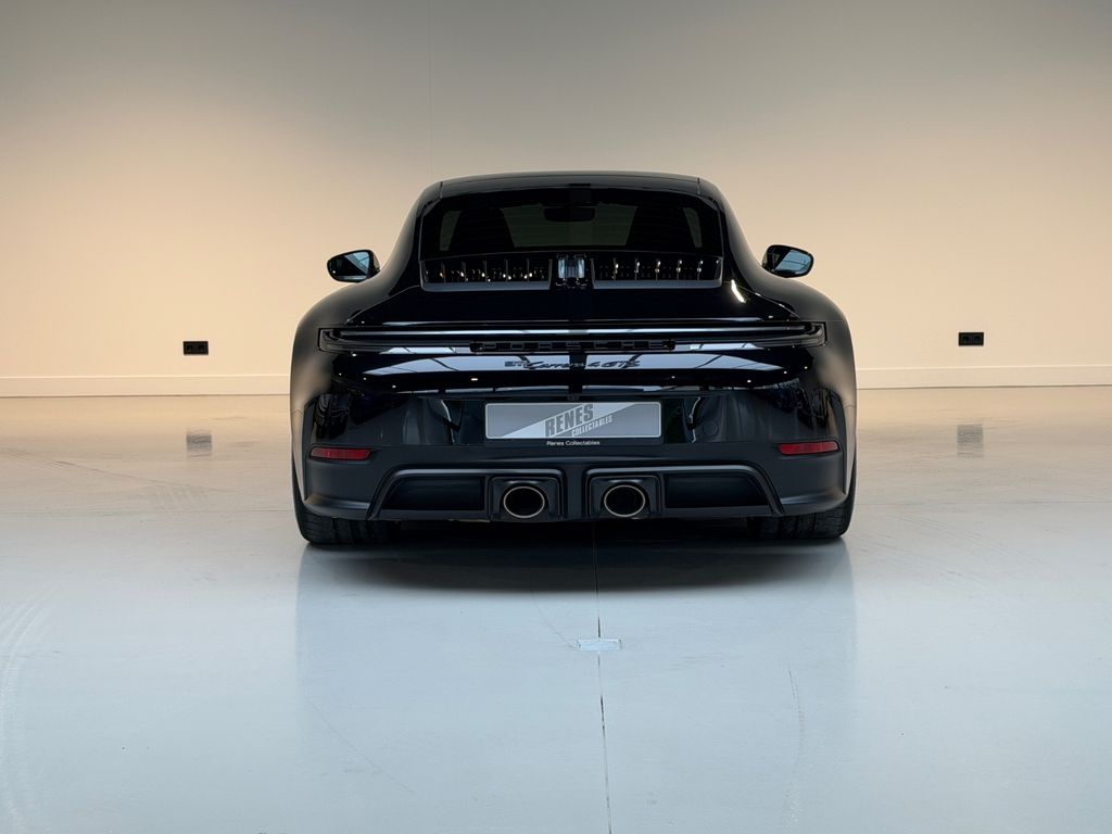 Porsche 992 2025