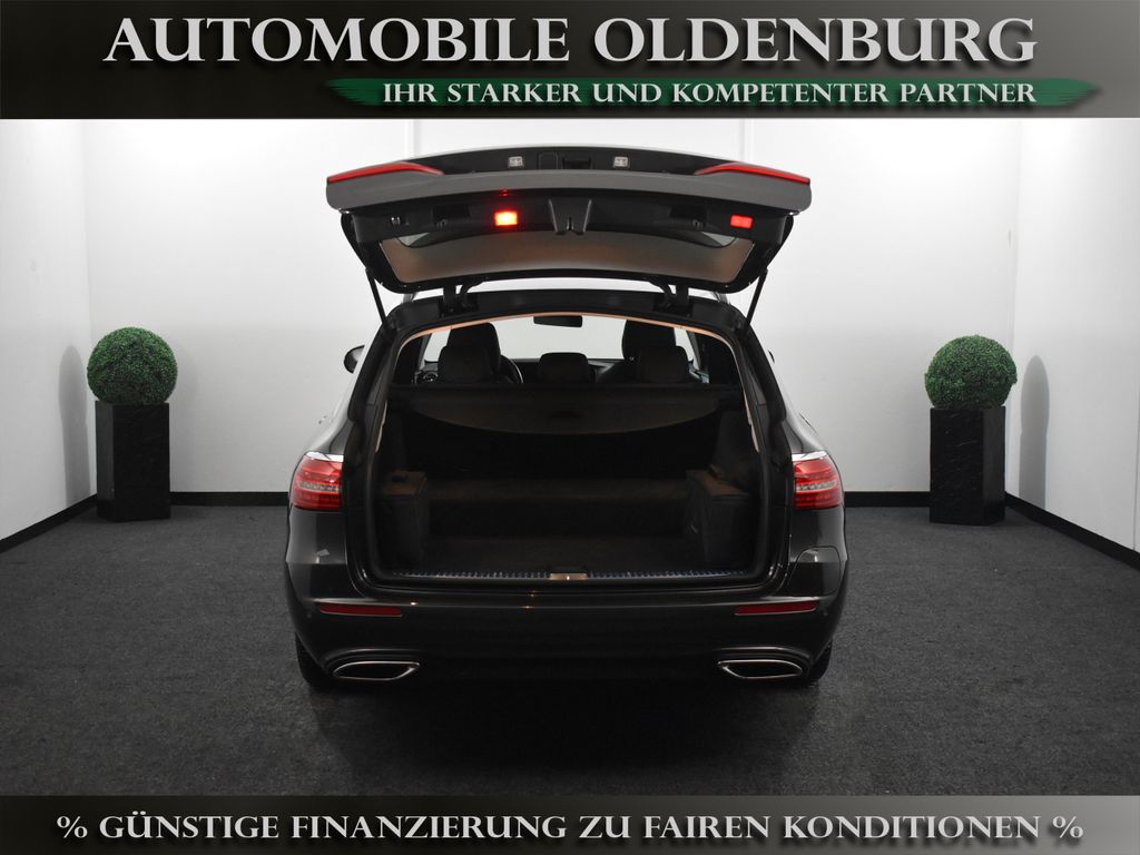 Mercedes-Benz E 300 2021