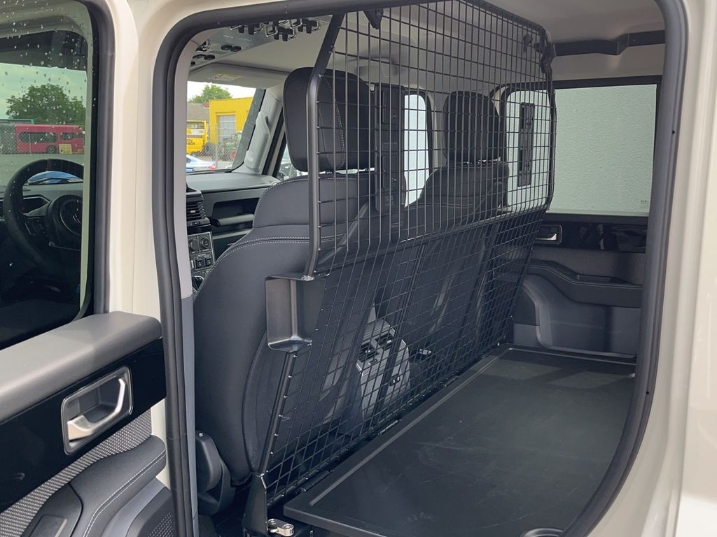 INEOS Grenadier 2025