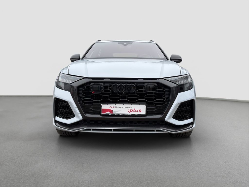 Audi RSQ8 2024