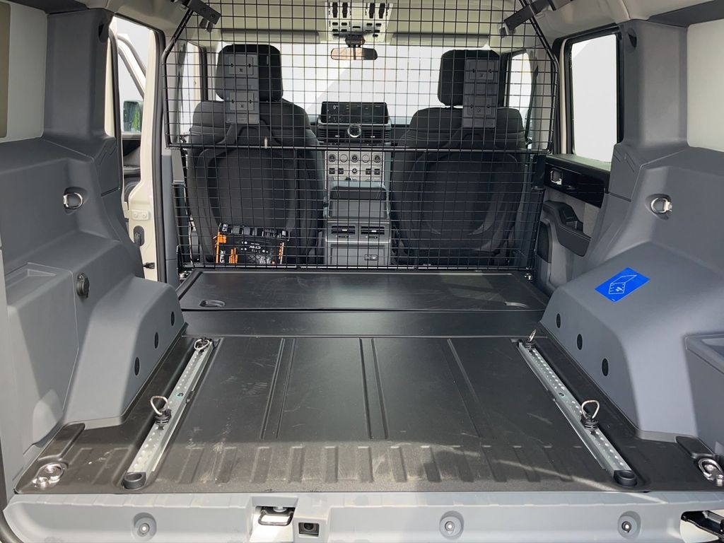 INEOS Grenadier 2025