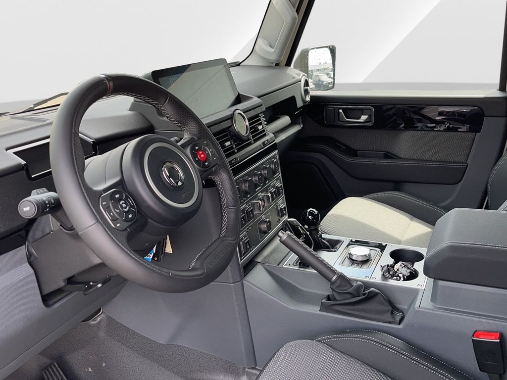 INEOS Grenadier 2025