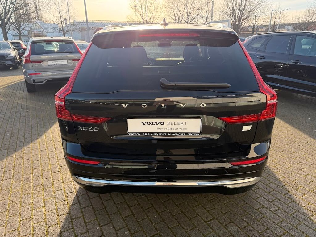 Volvo XC60 2022