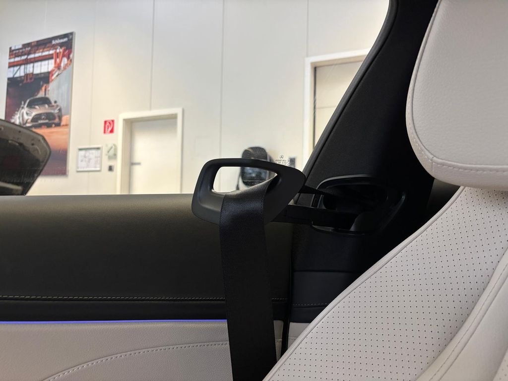 Mercedes-Benz CLE 200 2024