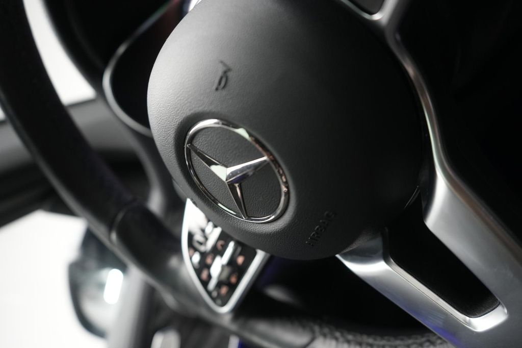 Mercedes-Benz GLC 300 2020