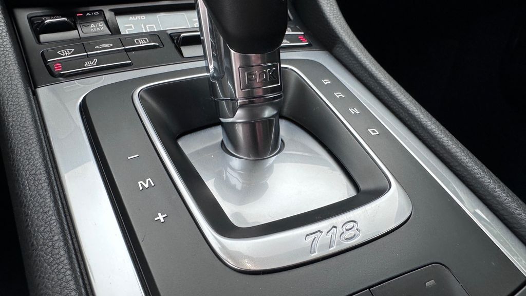 Porsche Boxster 2023