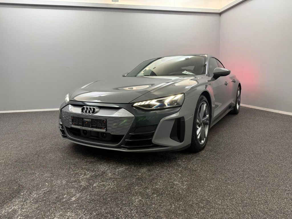 Audi e-tron GT 2024