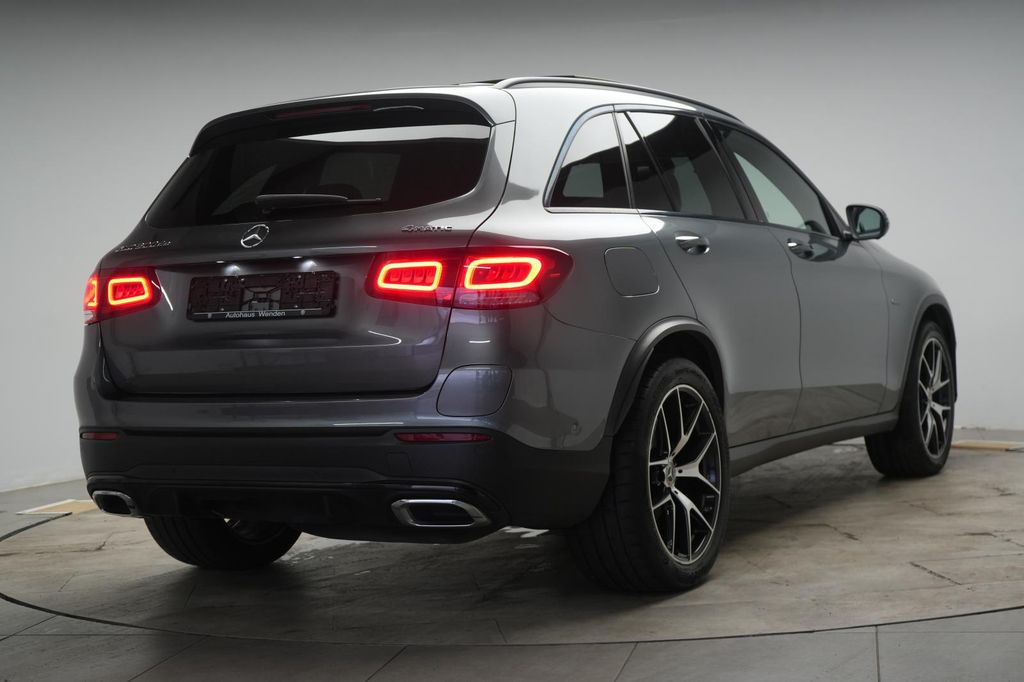 Mercedes-Benz GLC 300 2020