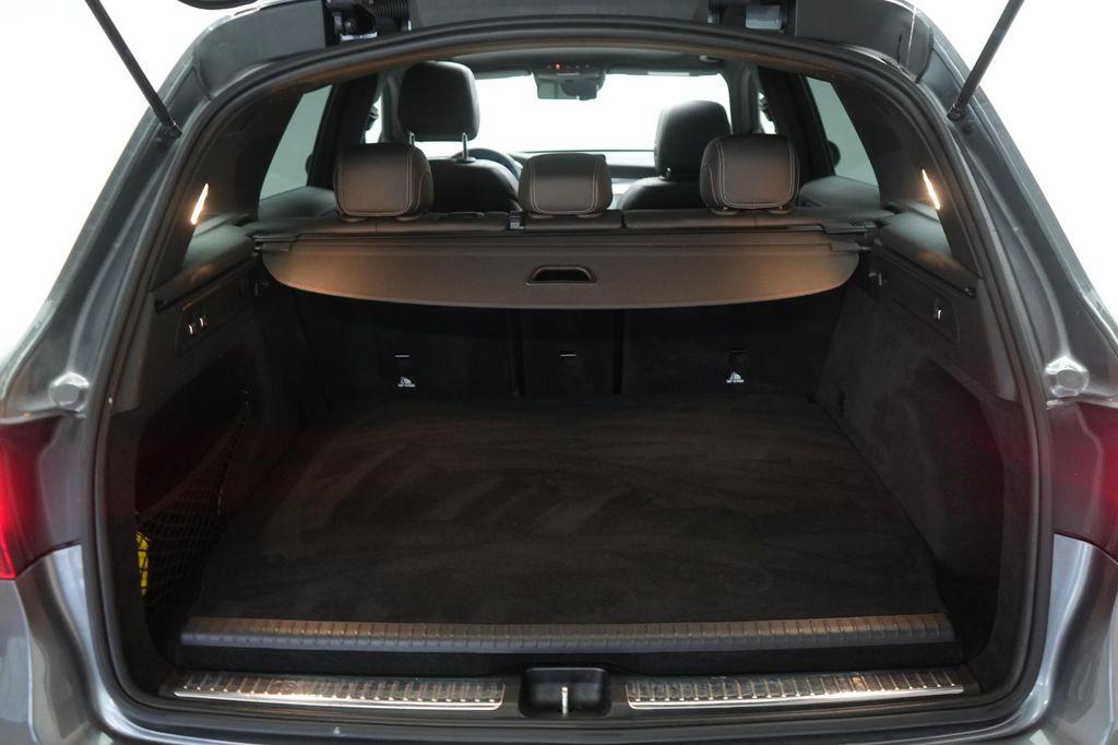 Mercedes-Benz GLC 300 2020