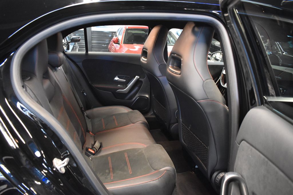 Mercedes-Benz A 250 2021