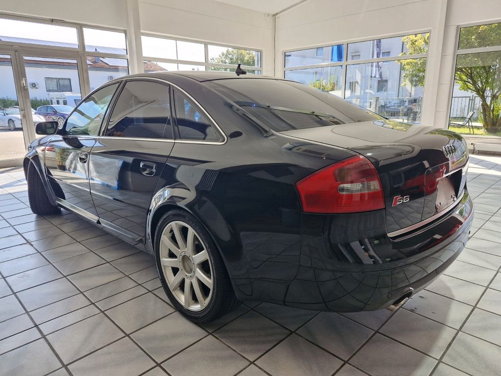 Audi S6 2003