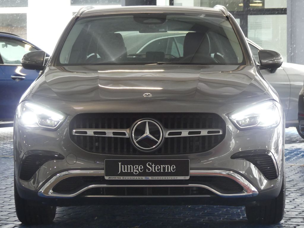 Mercedes-Benz GLA 200 2024