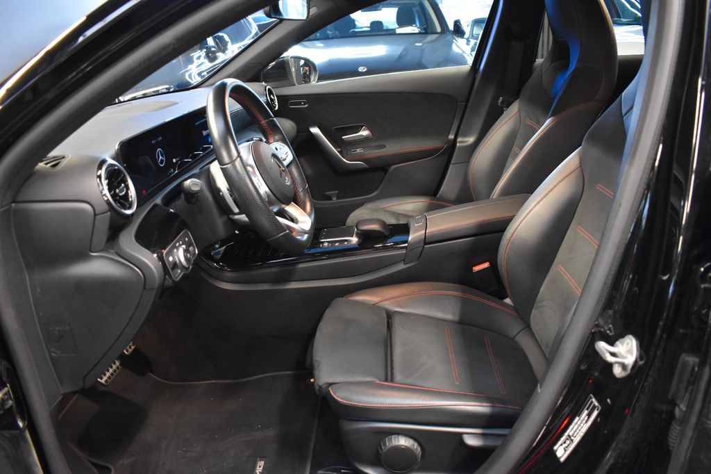 Mercedes-Benz A 250 2021