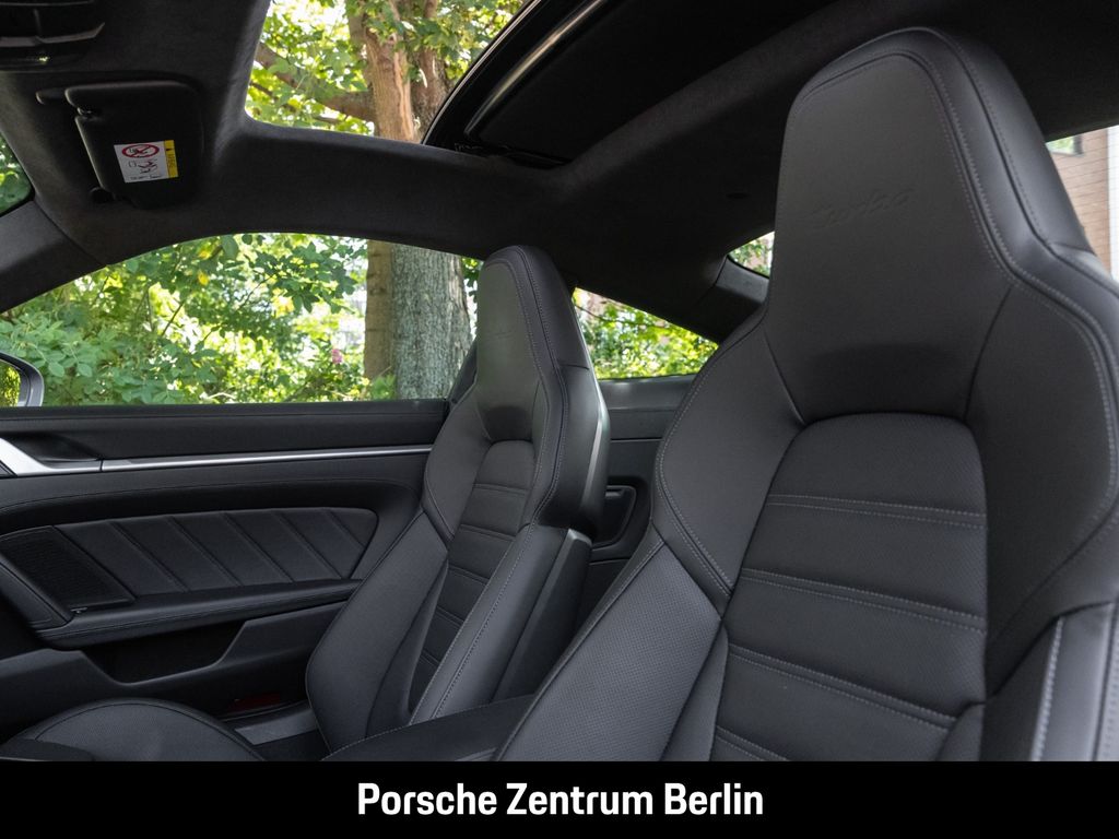 Porsche 992 2024