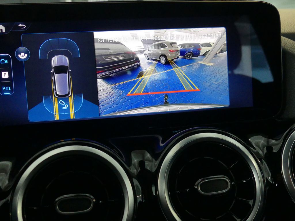 Mercedes-Benz GLA 200 2024