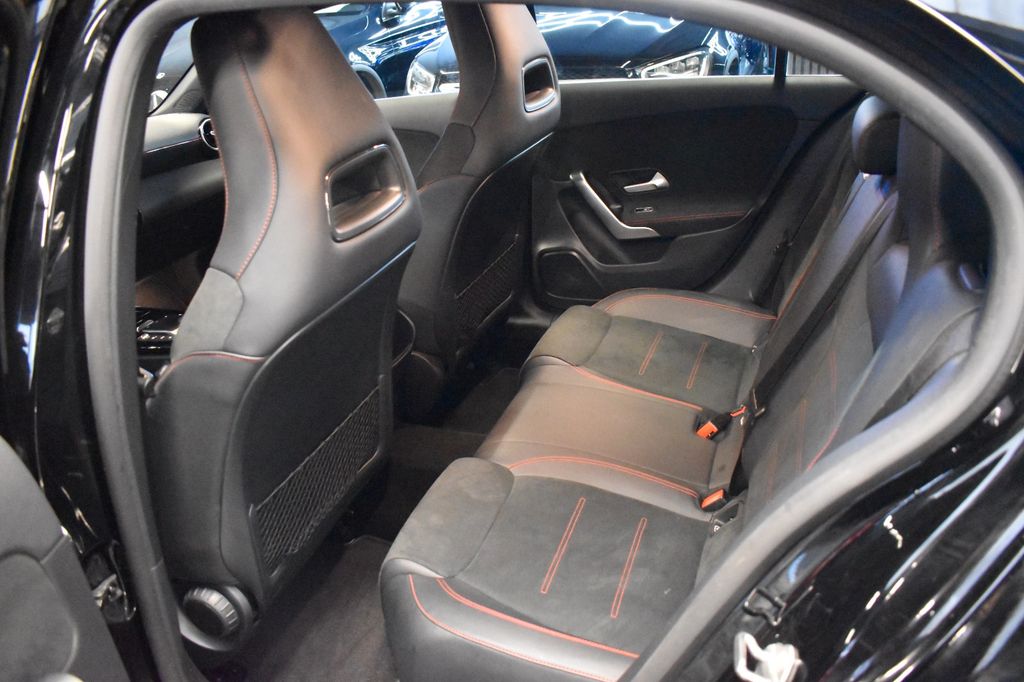 Mercedes-Benz A 250 2021