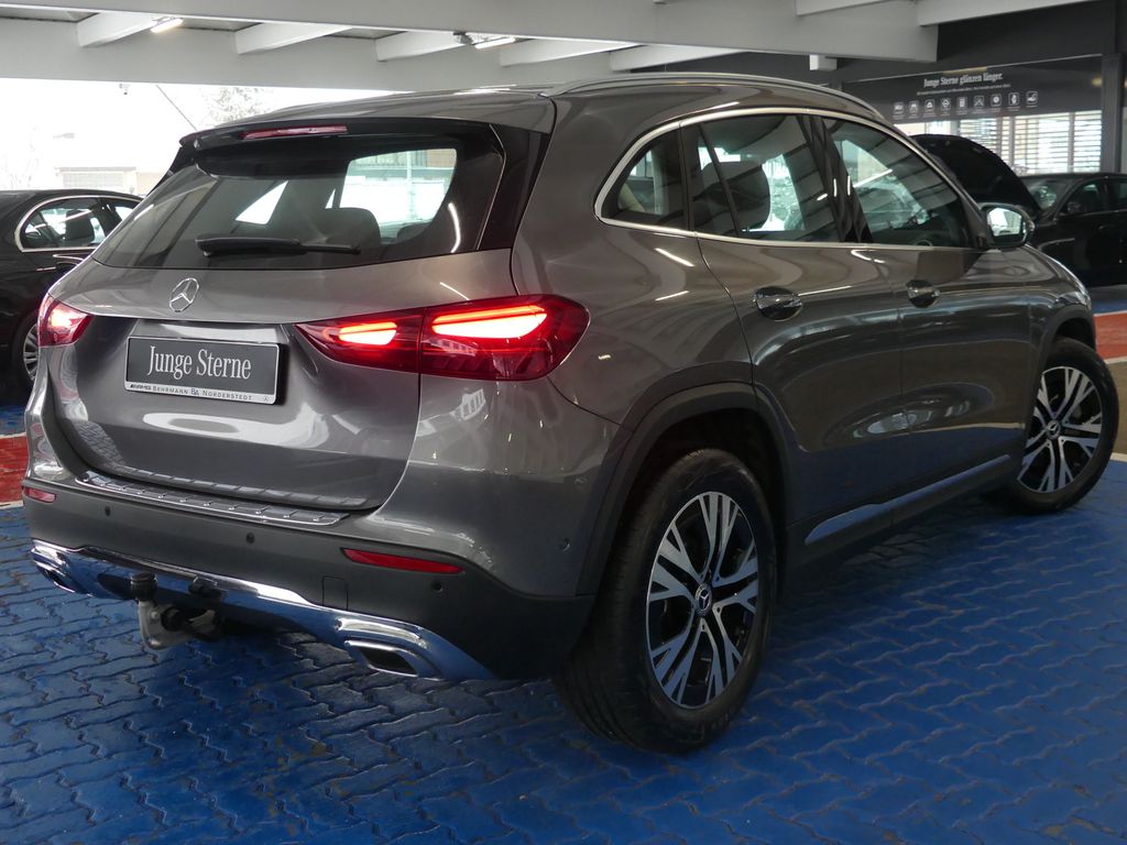 Mercedes-Benz GLA 200 2024