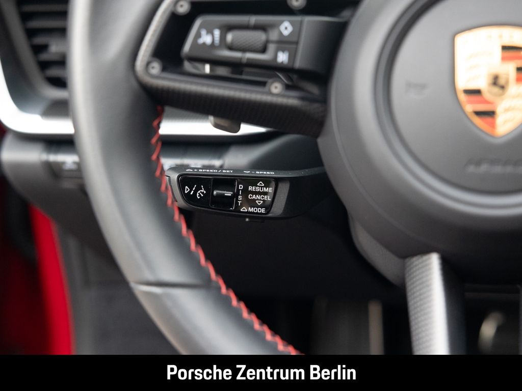 Porsche 992 2023
