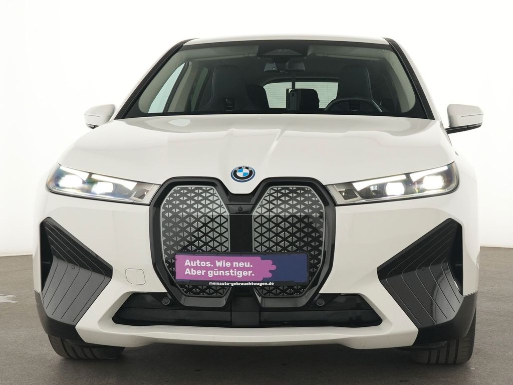 BMW iX 2023