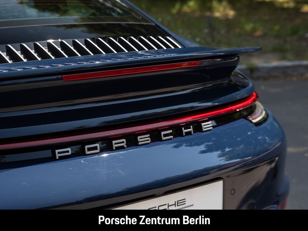 Porsche 992 2023