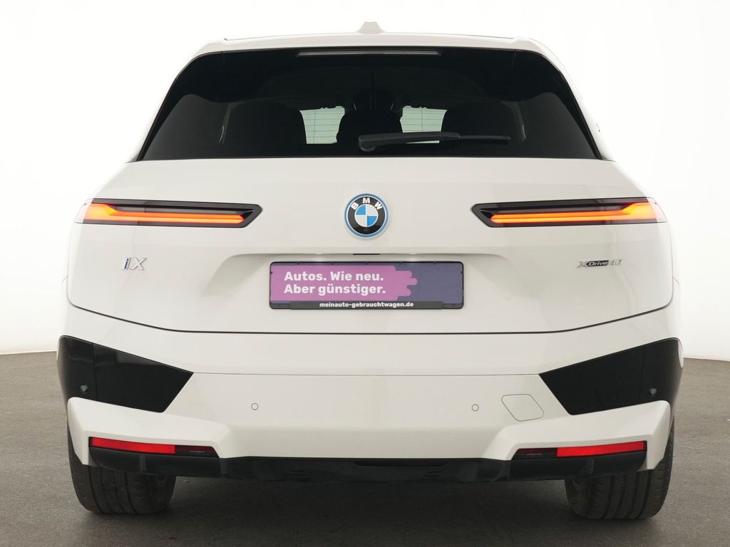 BMW iX 2023