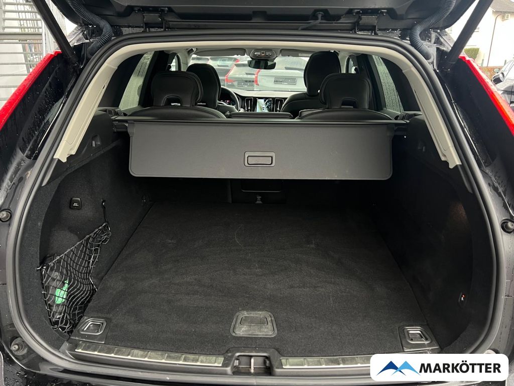 Volvo XC60 2022