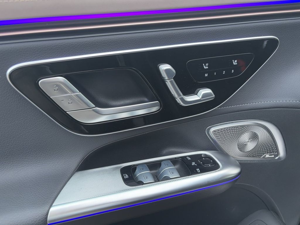 Mercedes-Benz EQE 2022
