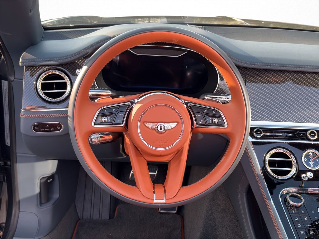 Bentley Continental GTC 2021