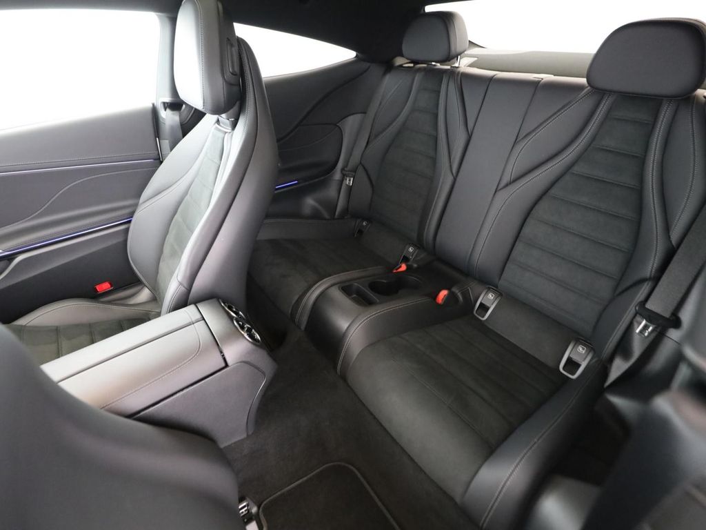 Mercedes-Benz CLE 200 2025