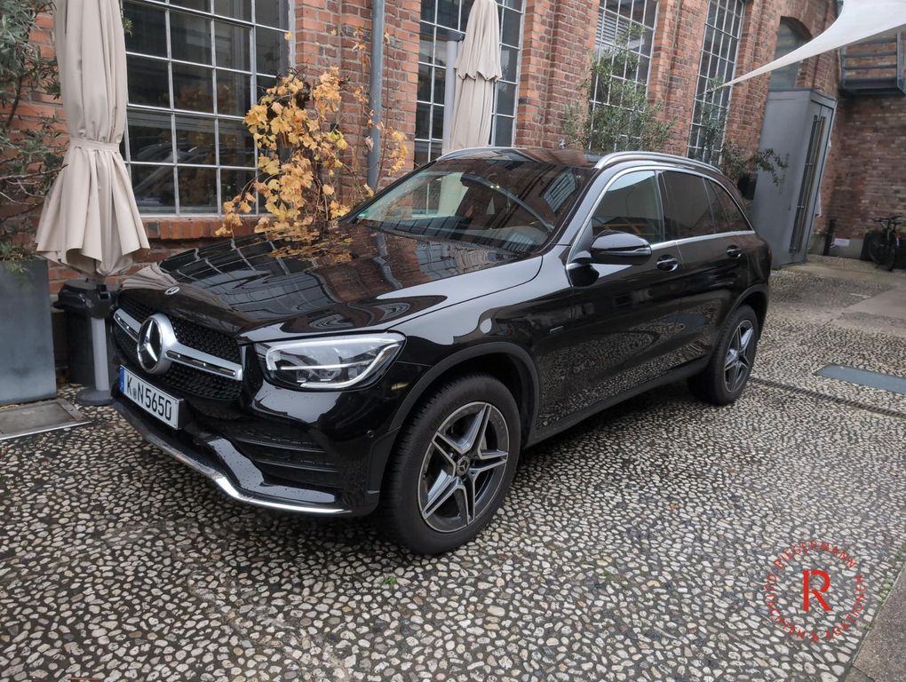 Mercedes-Benz GLC 300 2021