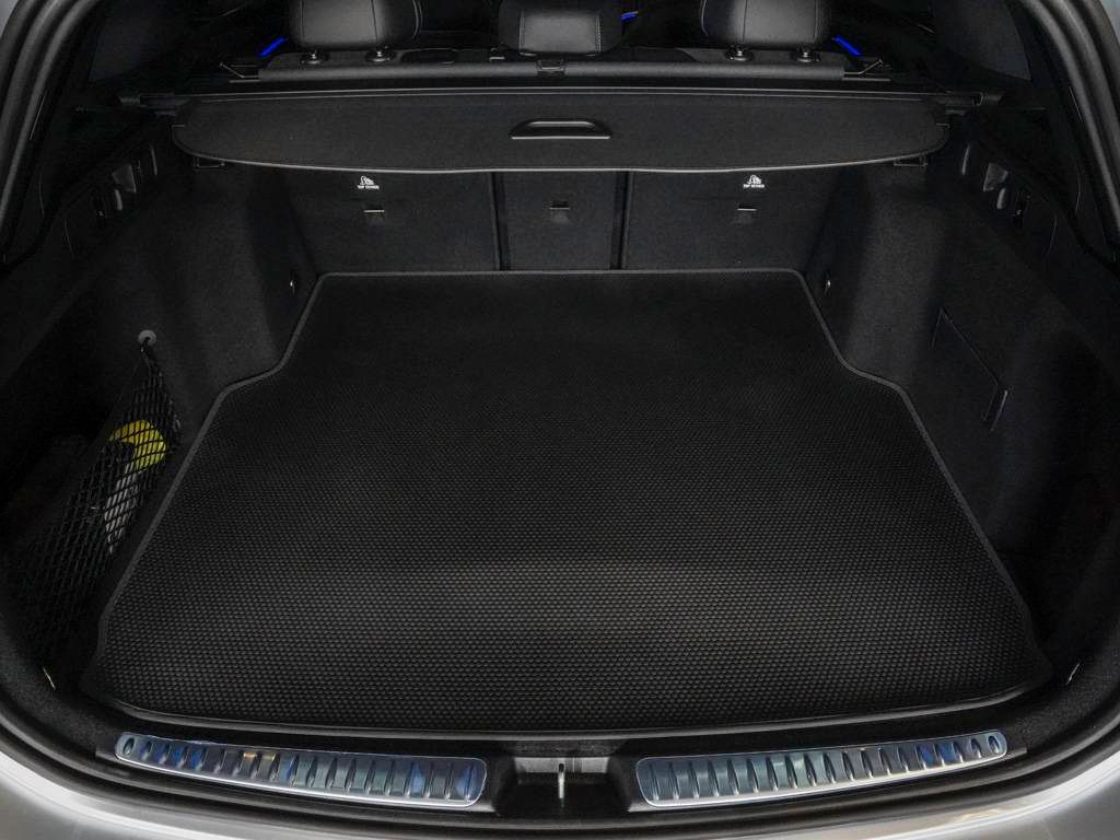 Mercedes-Benz C 220 2026