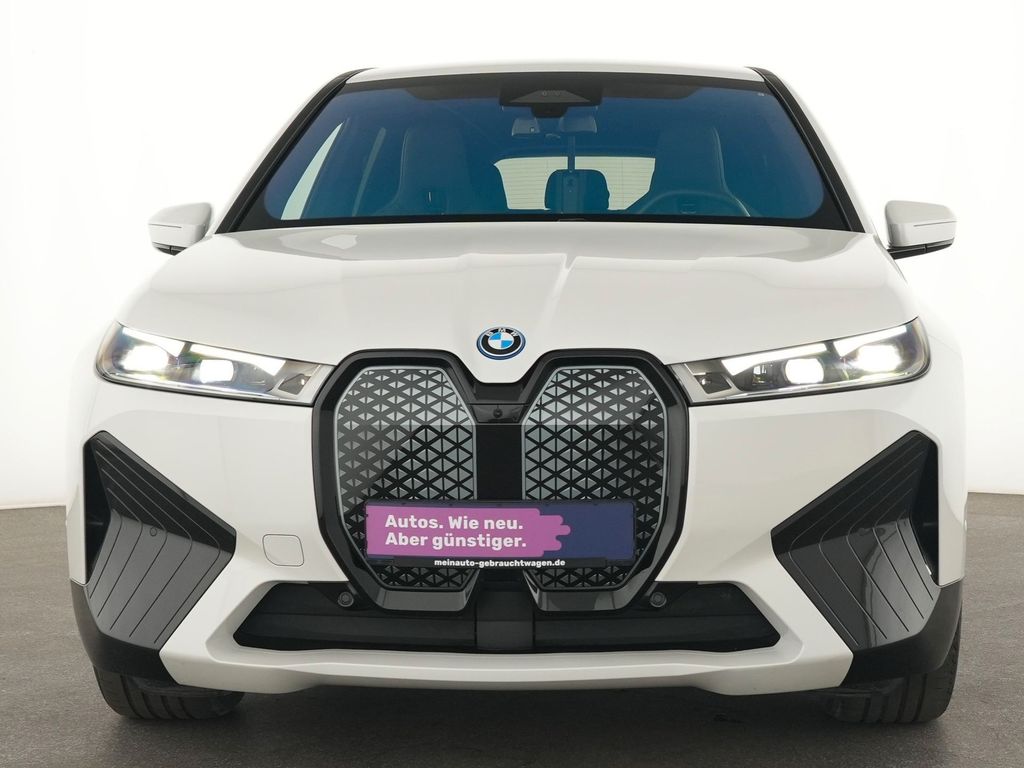 BMW iX 2023
