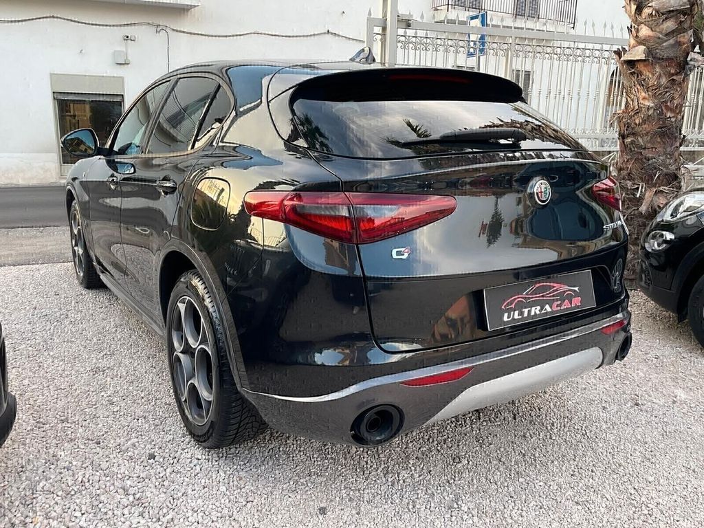 Alfa Romeo Stelvio 2022