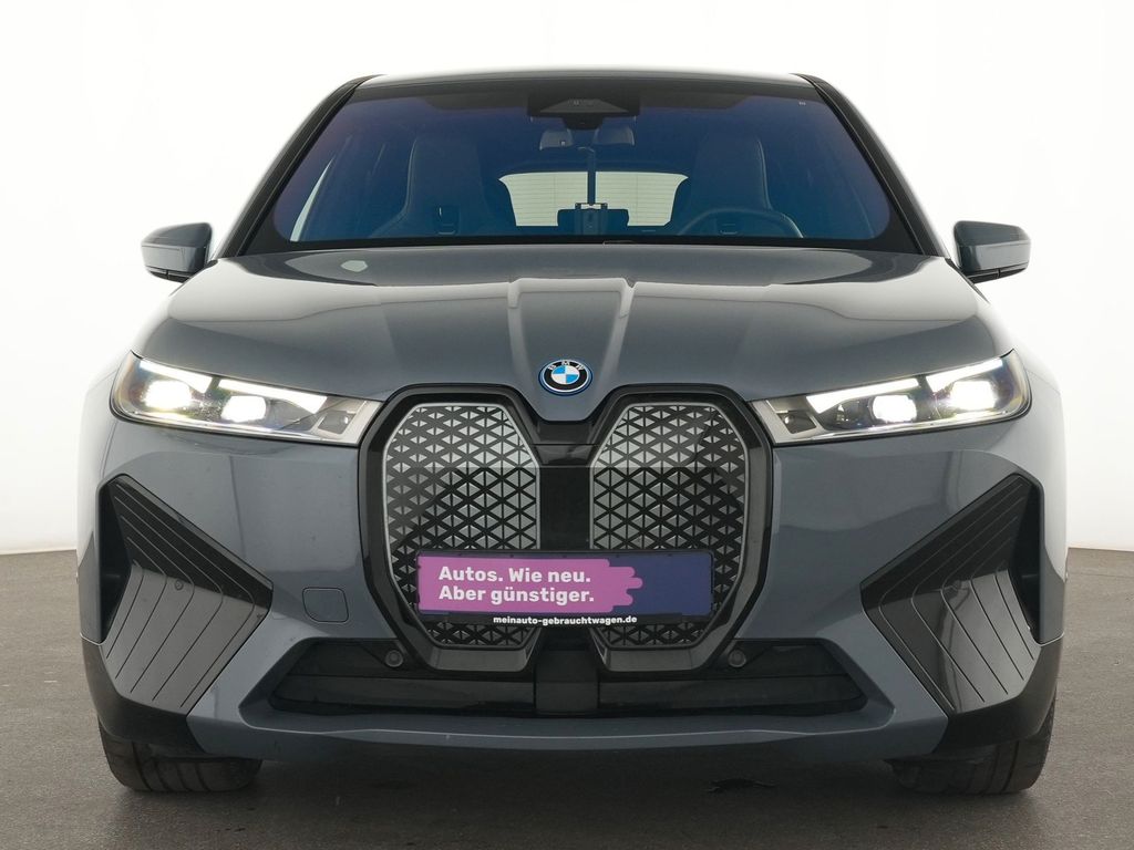 BMW iX 2023