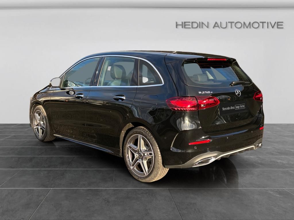 Mercedes-Benz B 250 2025