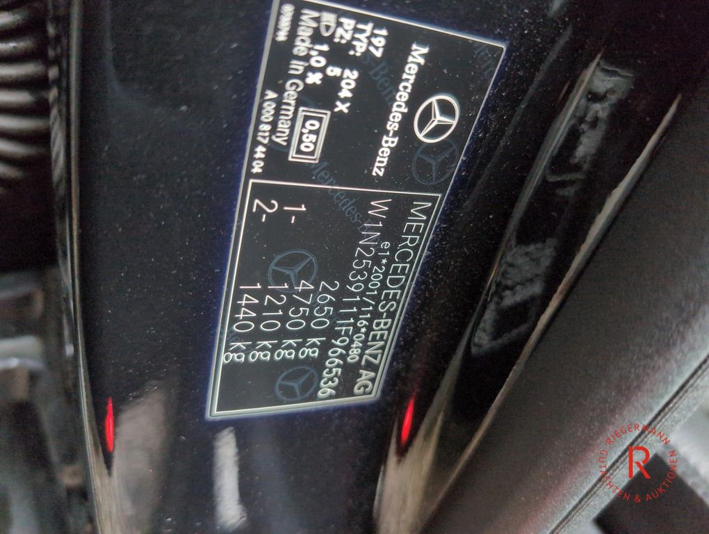 Mercedes-Benz GLC 300 2021