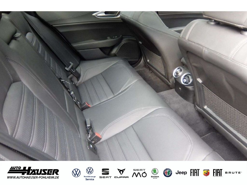 Alfa Romeo Giulia 2023